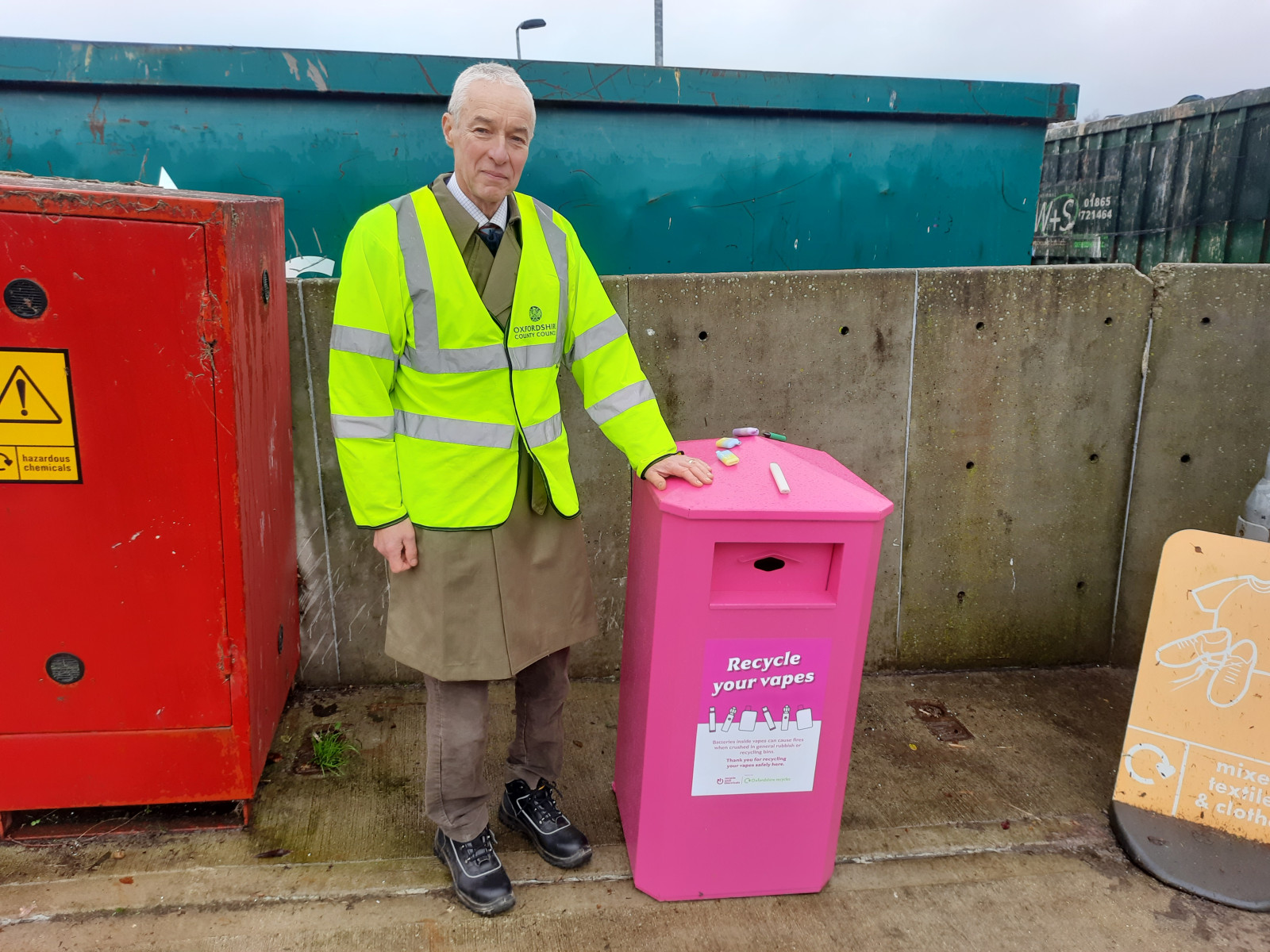 Oxfordshire residents are urged to recycle your vapes